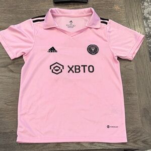 MESSI Adidas Kids Pink Soccer Jersey with Black SIZE 26 (youth small)